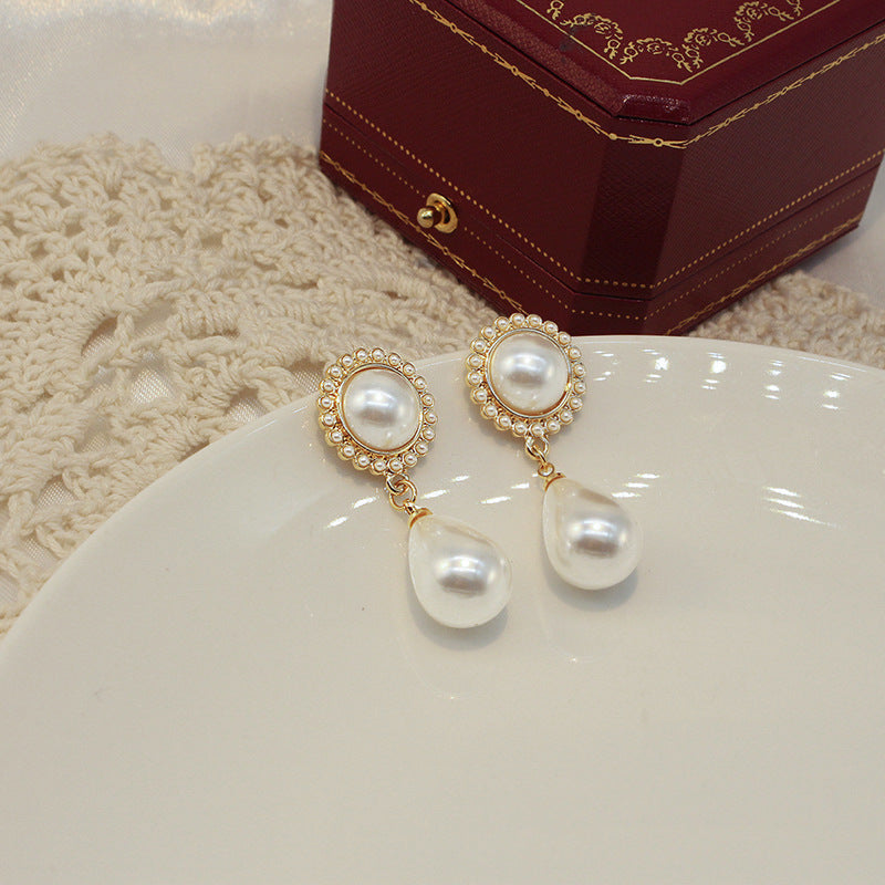 Stylish Vintage Flower Earrings